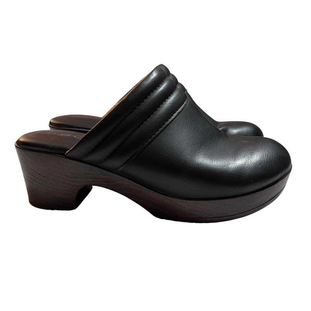 B.O.C. Born Concept Women's Leather Slip On Clog Mule Size 6 Comfort Boho Casual